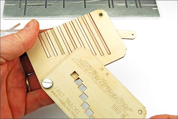 TieBreaker PC Board Cutting Tool For HO, #6 Turnouts